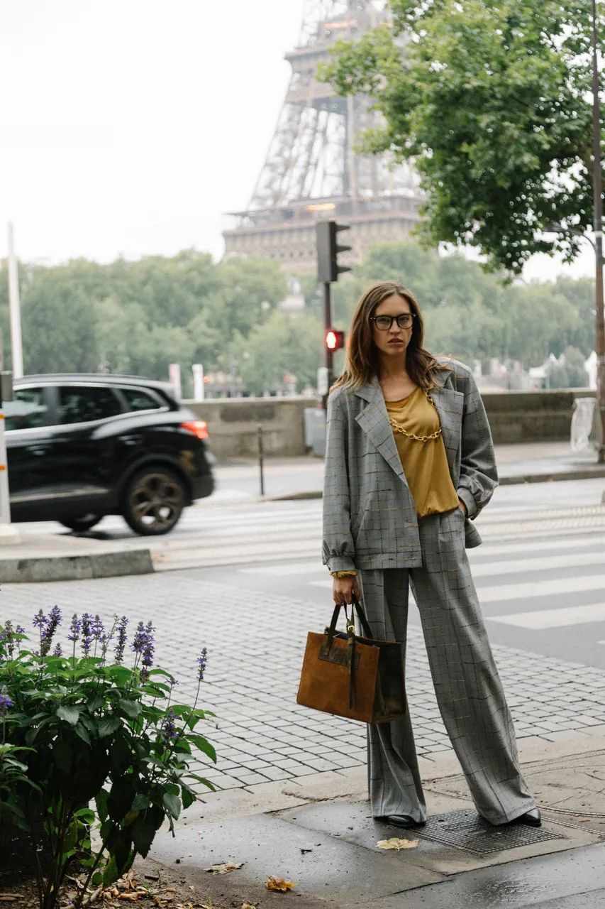 basharatyanv_aw2526_lookbook_0F1A2553