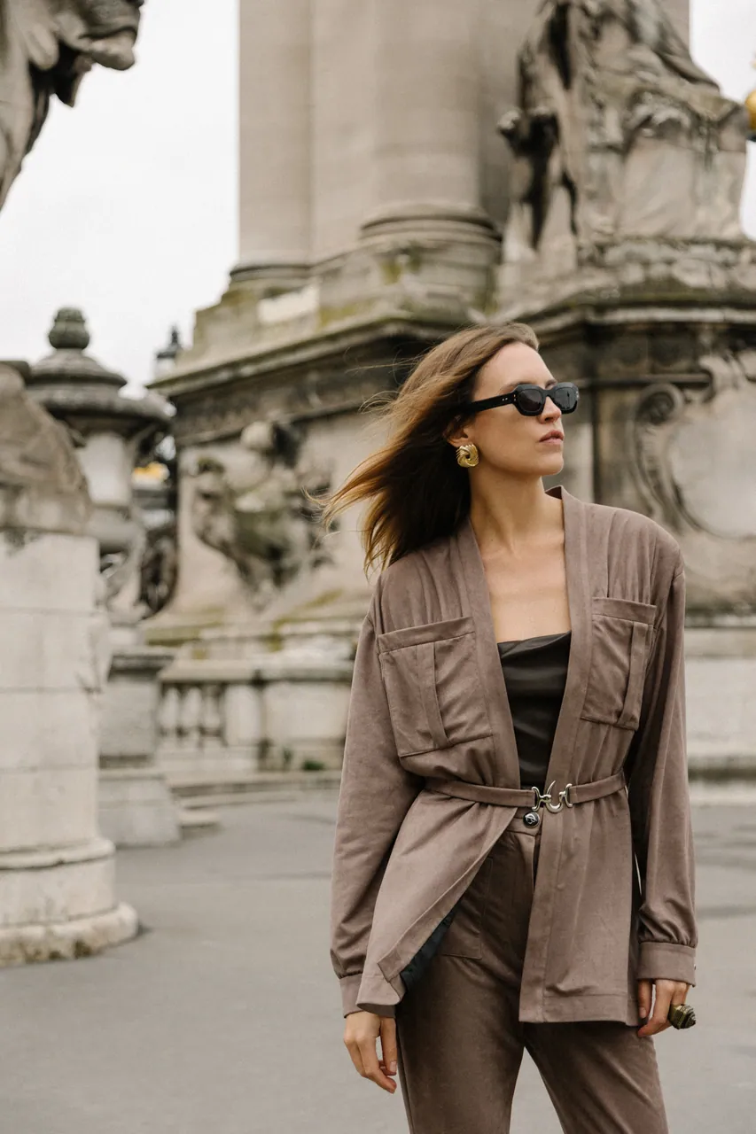 basharatyanv_aw2526_lookbook_0F1A3606