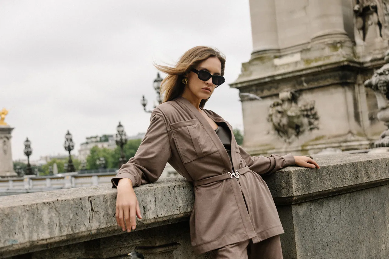 basharatyanv_aw2526_lookbook_0F1A3648